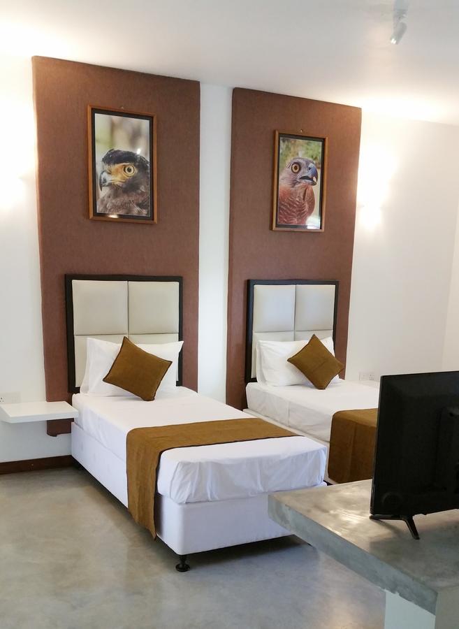 Jade Green Hotel Hambantota Exterior photo